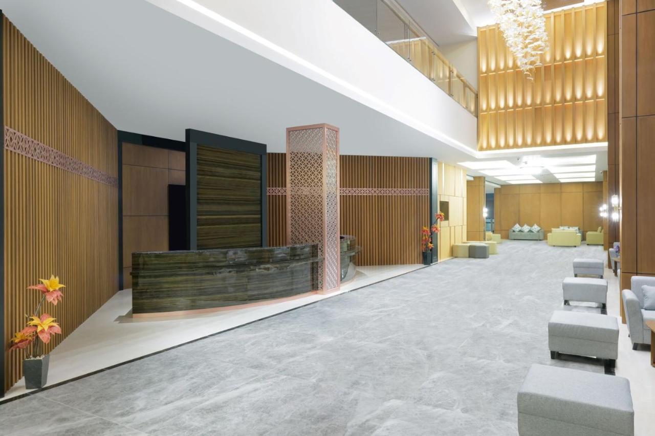 Fox Harris Hotel & Convention Banjarnegara ภายนอก รูปภาพ