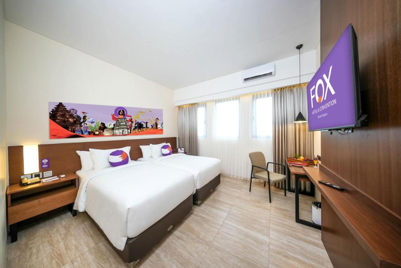 Fox Harris Hotel & Convention Banjarnegara ภายนอก รูปภาพ
